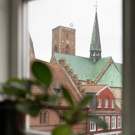 Privatunterkunft Cafe Sallys